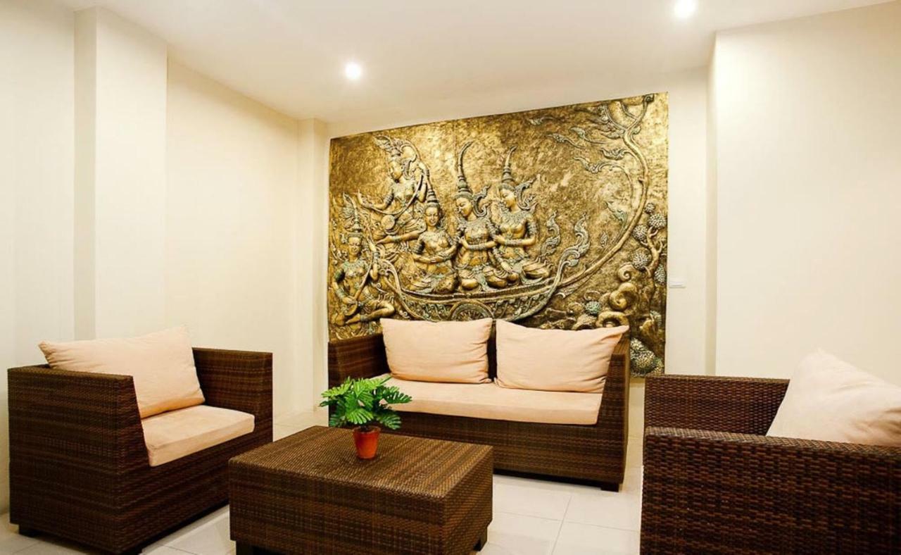La De Bua Hotel Patong Exterior photo